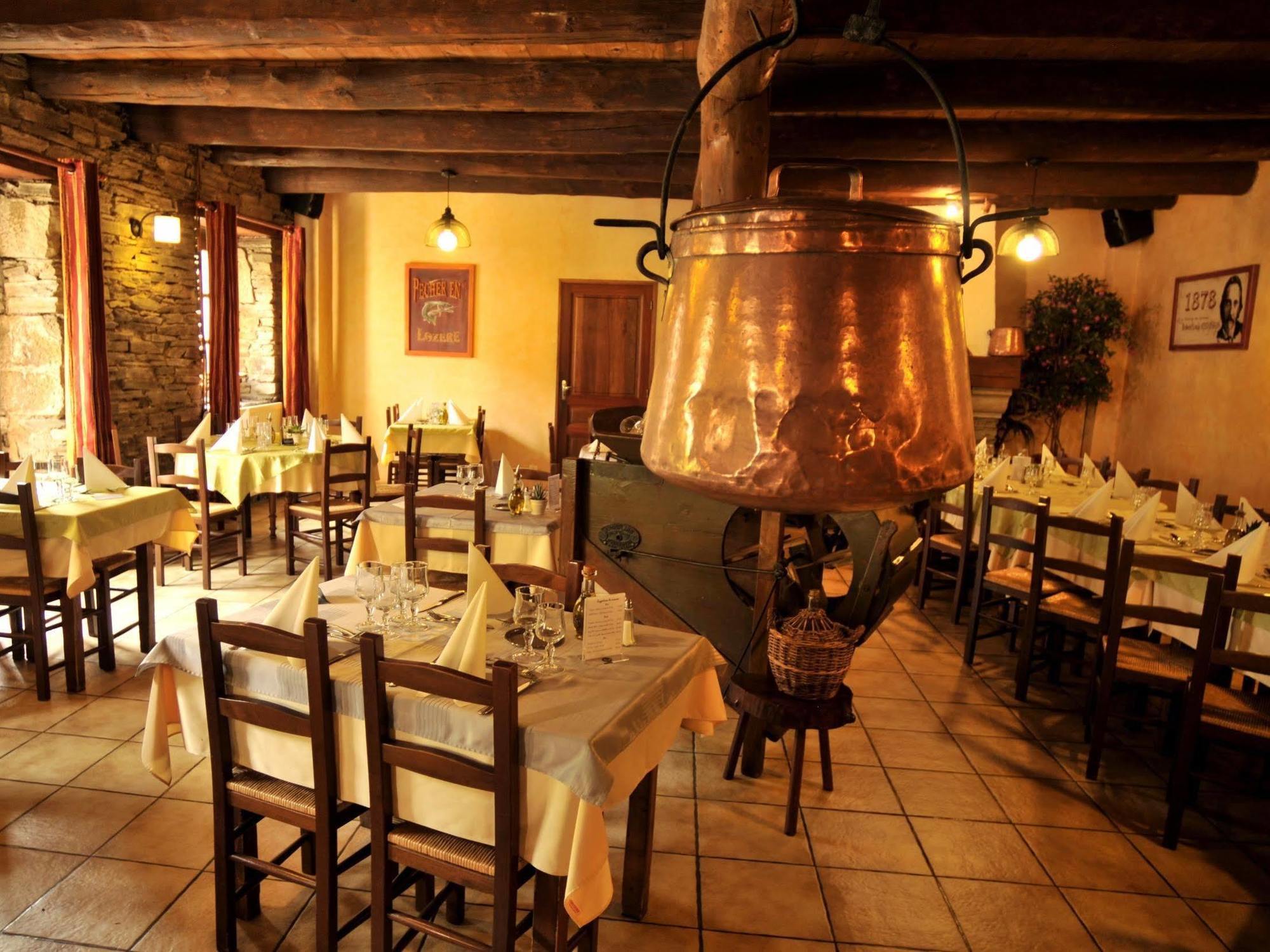 Logis Hotel Restaurant La Remise Le Bleymard Екстер'єр фото